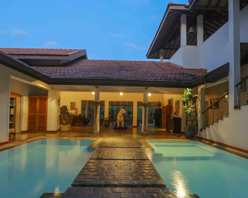 Luxury hotel gallery image — gallery photograph 2