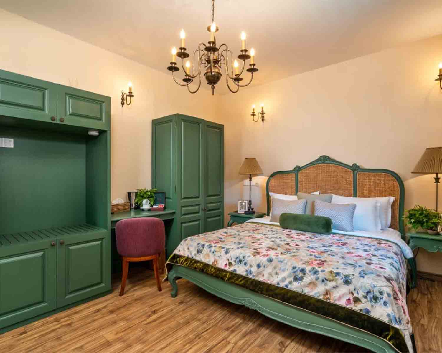 Luxury hotel gallery image