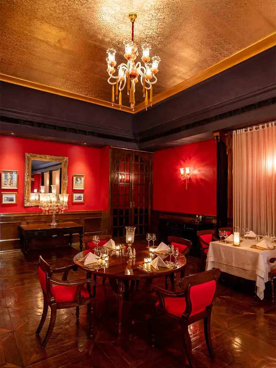 Luxury hotel gallery image — gallery photograph 2