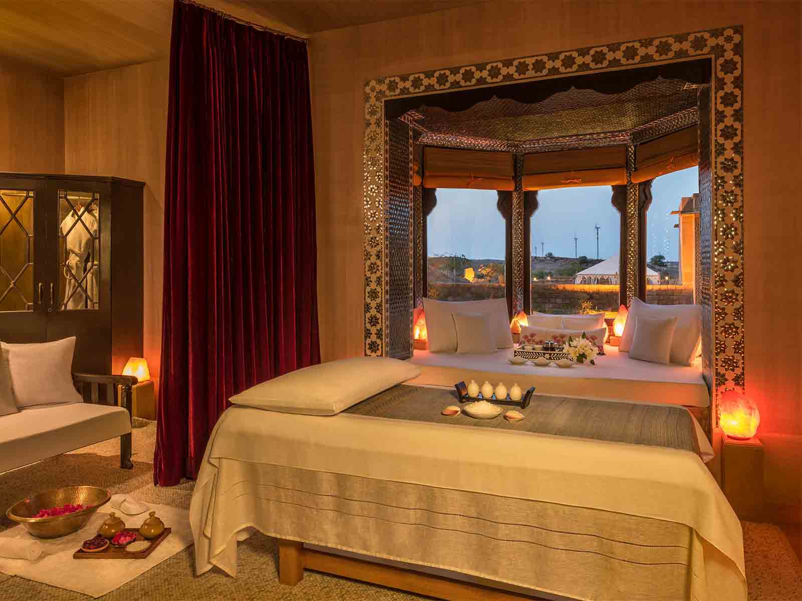 Luxury hotel gallery image