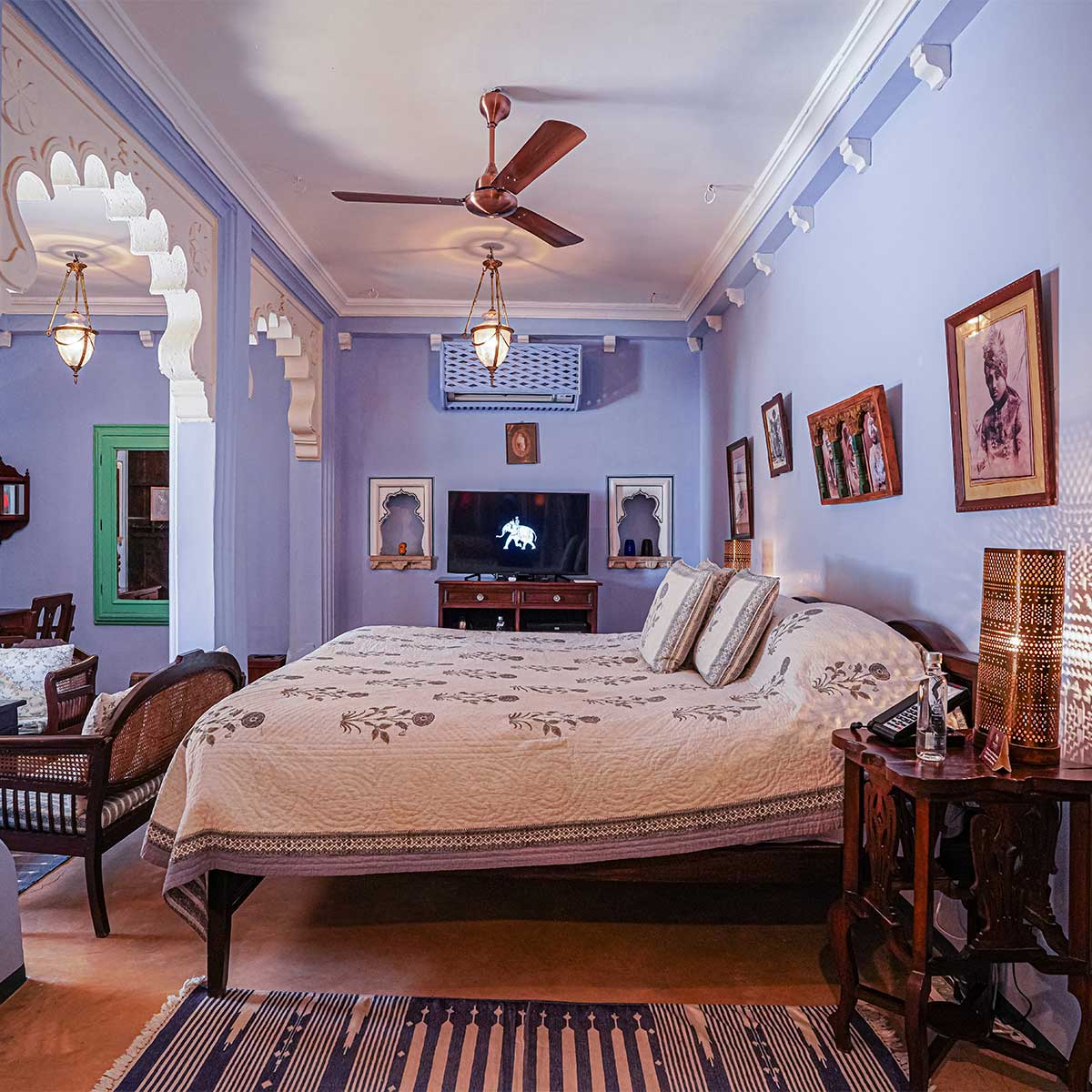 Luxury hotel gallery image