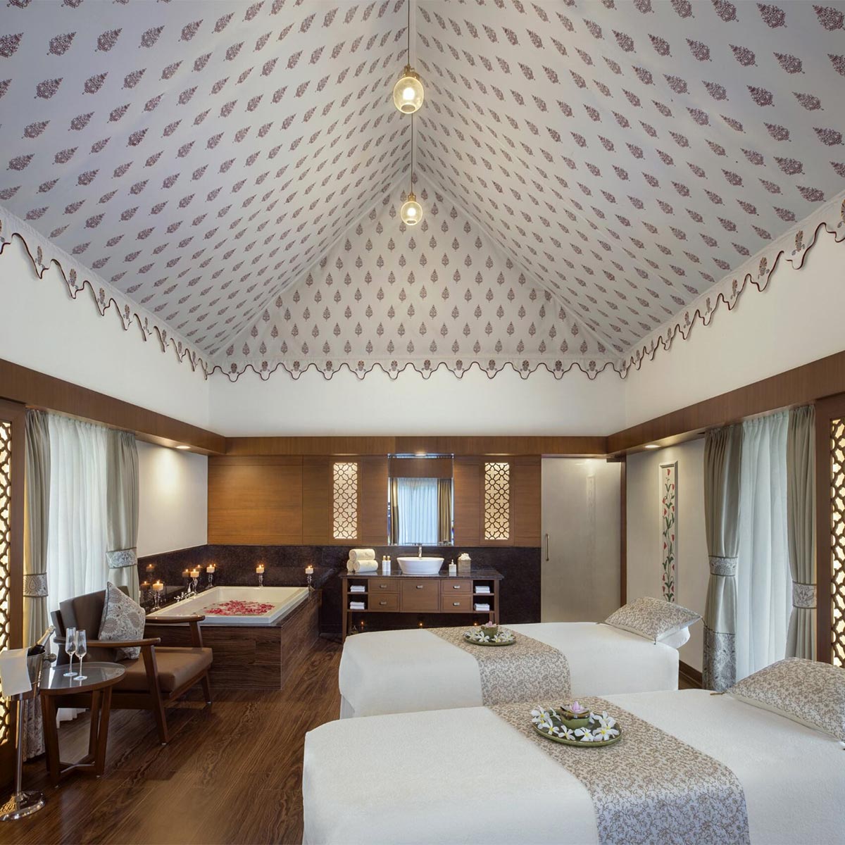 Luxury hotel gallery image