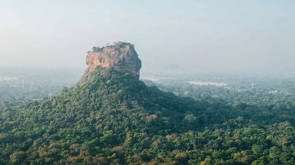 Honeymoon to Sri Lanka in the Winter — Honeymoon To Sri Lanka In The Winter Header