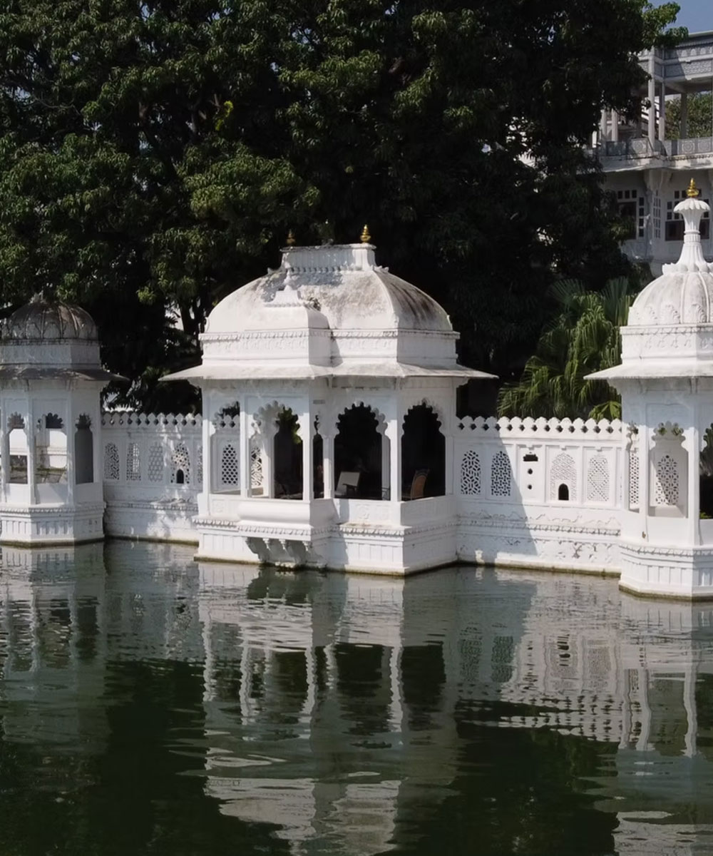 Luxury hotel gallery image