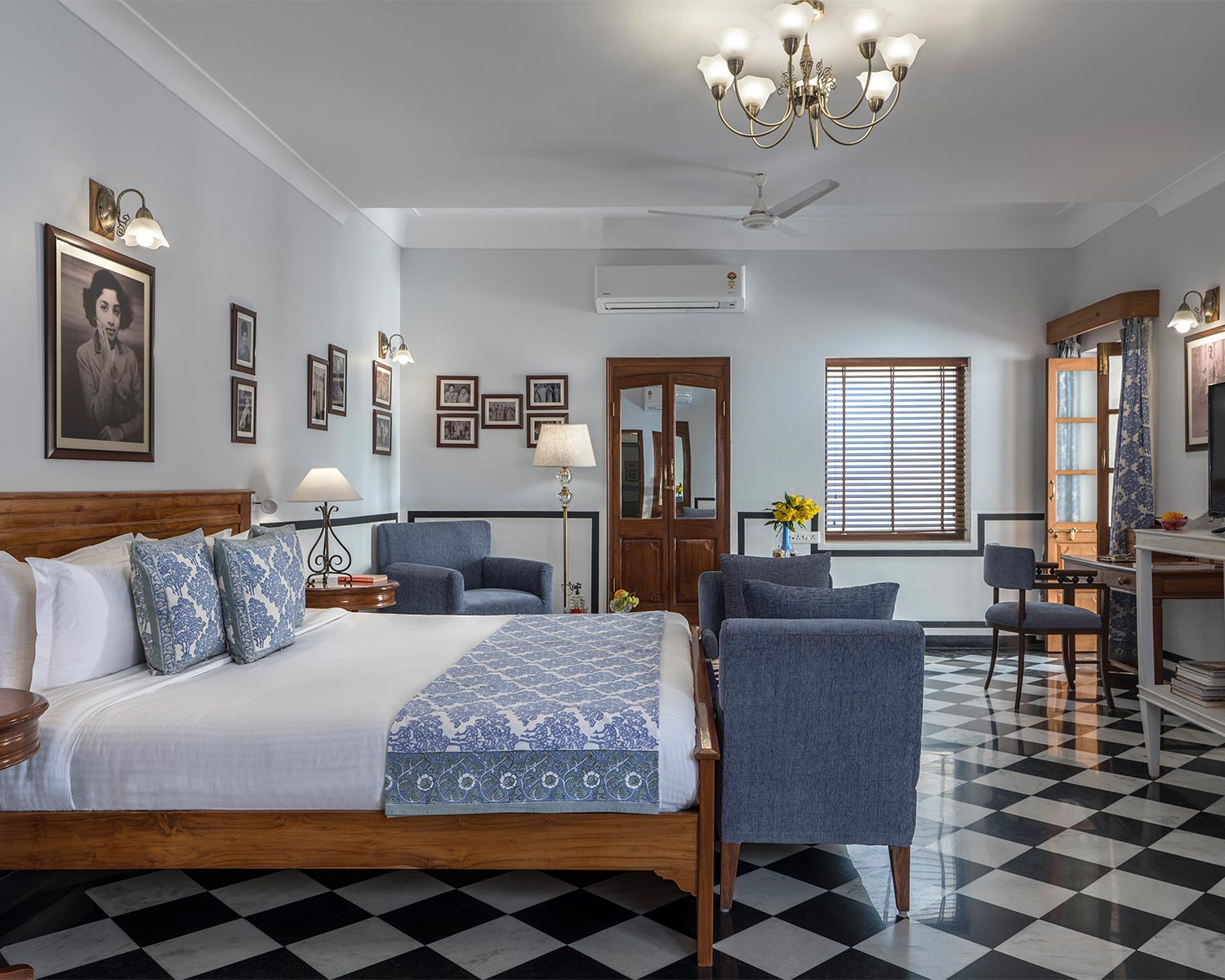 Luxury hotel gallery image