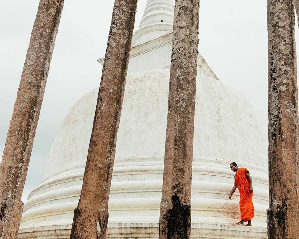 Anuradhapura by tuk tuk — gallery photograph 4