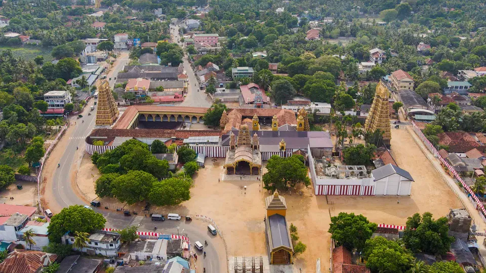 Jaffna - Nallur Kandaswami Kovil with Guide — experience photograph