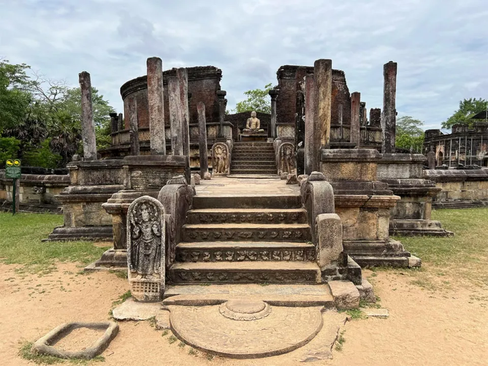 Polonnaruwa — experience photograph