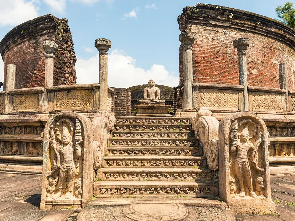Sigiriya: Best for viewpoints — Polonnaruwa View 1