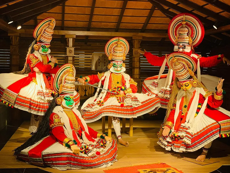 6. Fill your stomach in Kochi — Red Dot Kerala00006