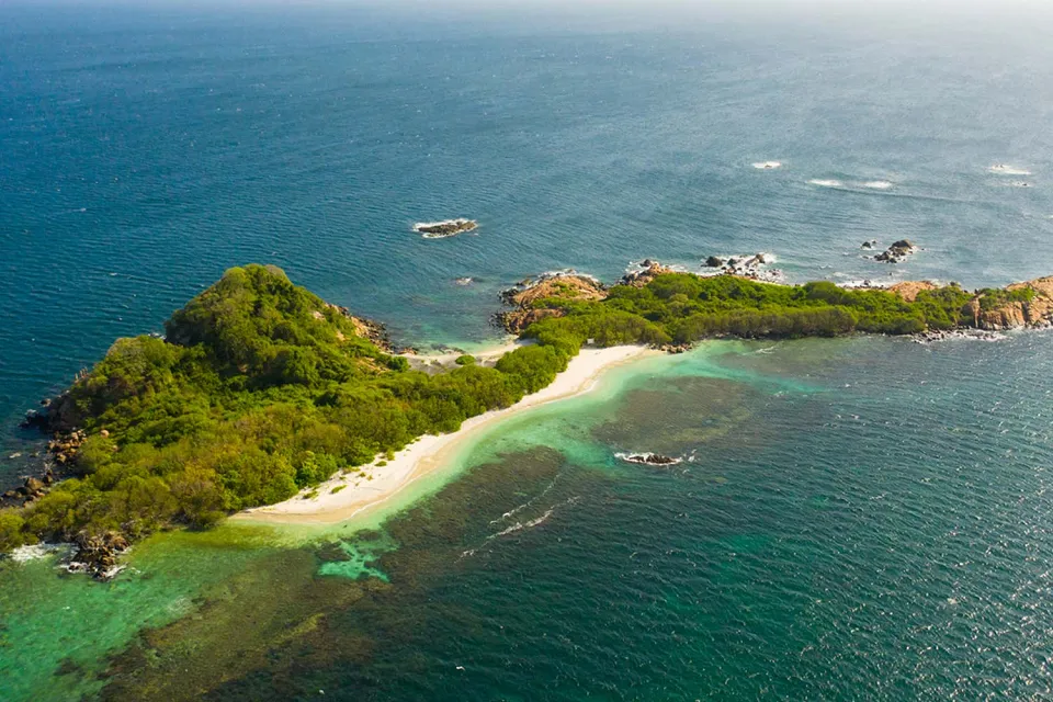 Temples, forts and beaches on Sri Lanka's Northern Heritage
