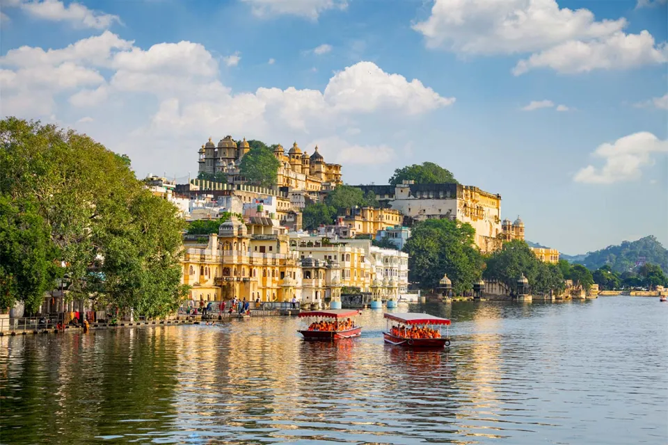 Pichola perfection on Classic Rajasthan