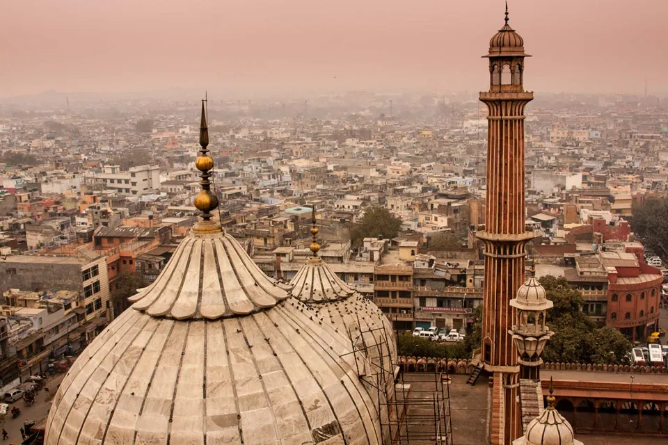 Delving into Delhi on Northern India with Varanasi