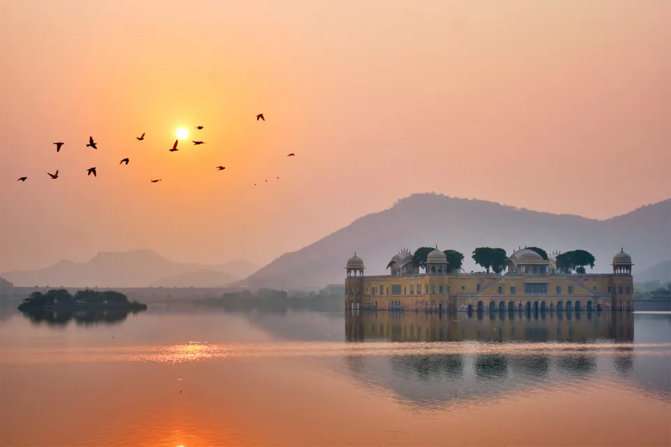 Lakeside grandeur on Rajasthan in Depth