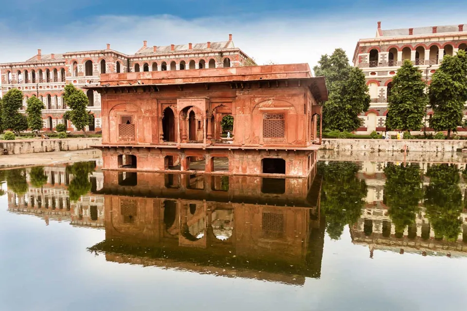Your journey begins on Boutique Rajasthan