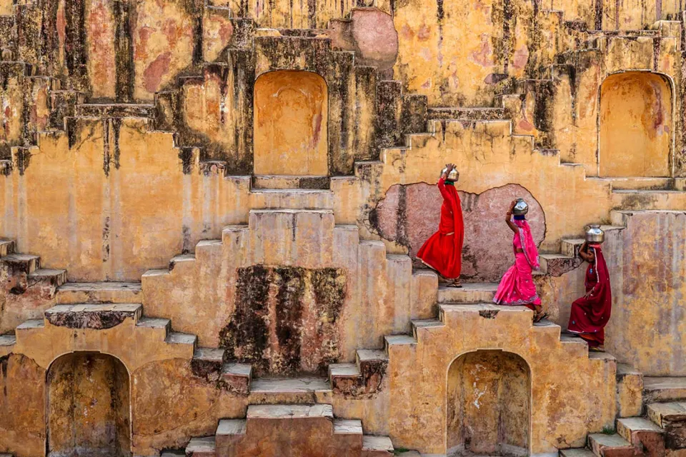 Astronomy and elephants on Boutique Rajasthan
