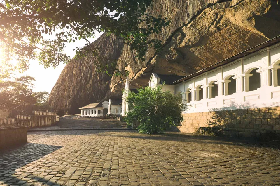 Tuk-tuk time on Highlights of Sri Lanka