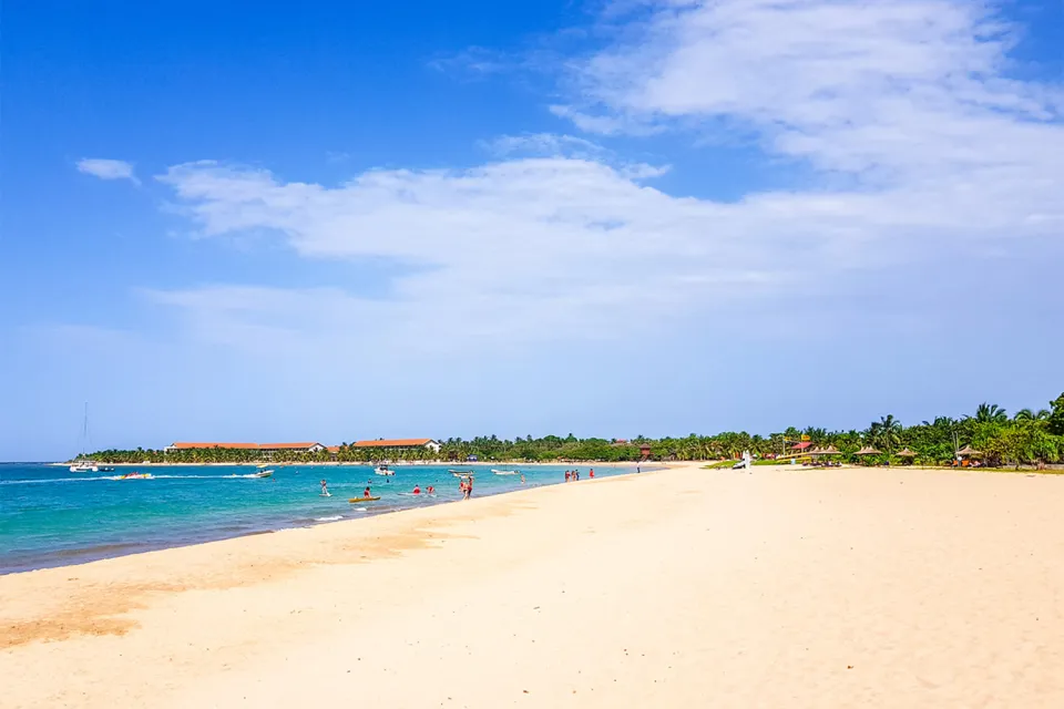 Down days on Sri Lanka for Teens (April to September)