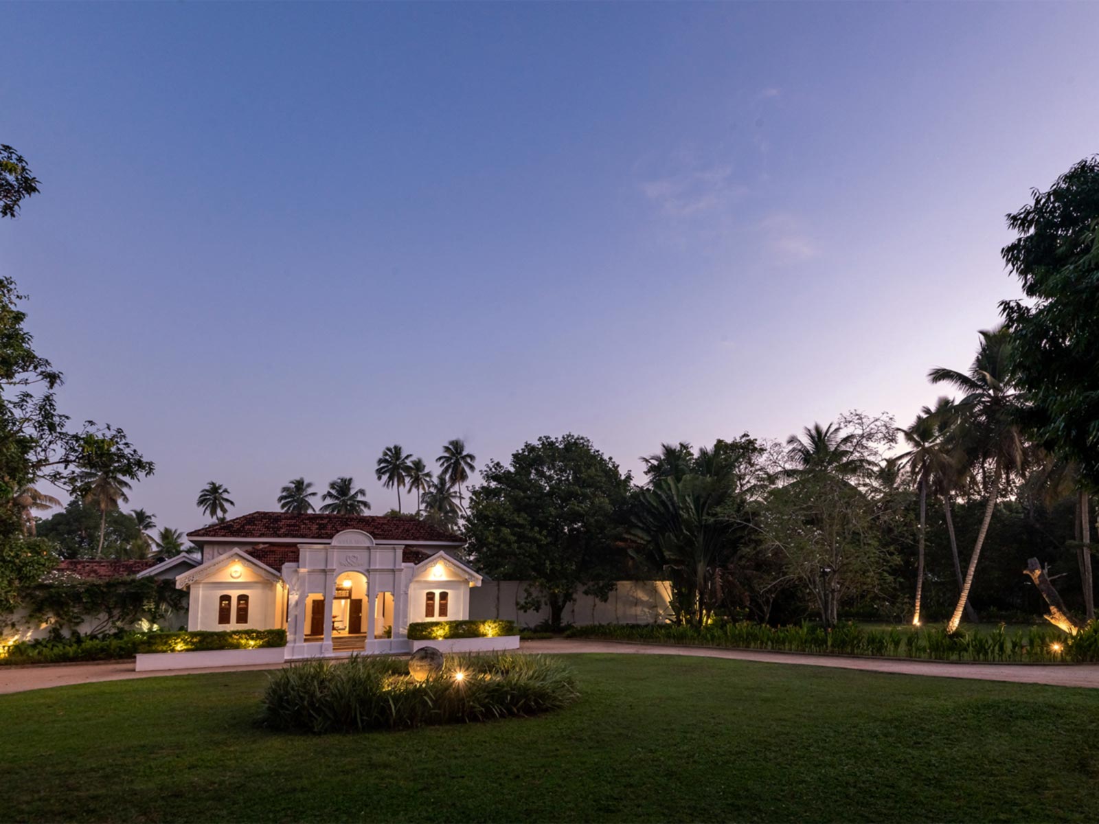 Luxury hotel gallery image