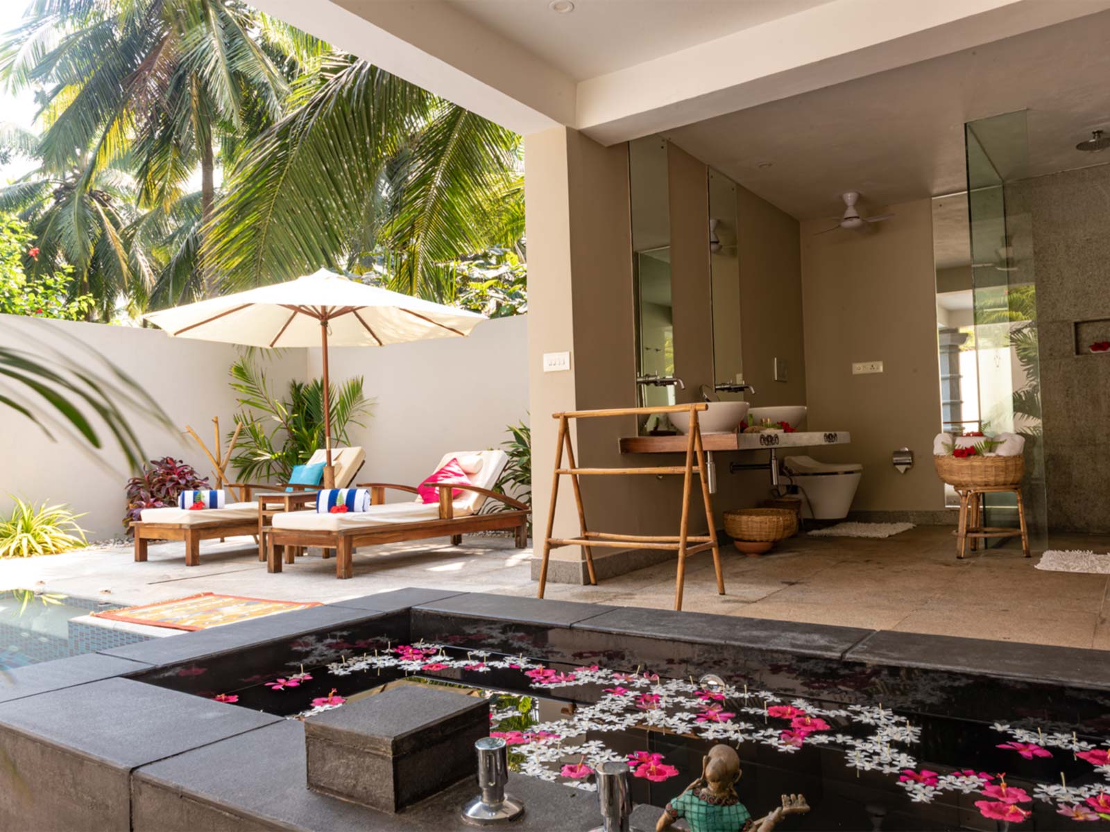 Luxury hotel gallery image