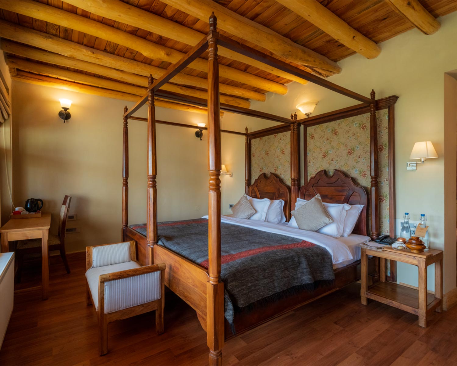 Luxury hotel gallery image