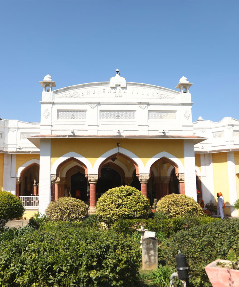 Luxury hotel gallery image