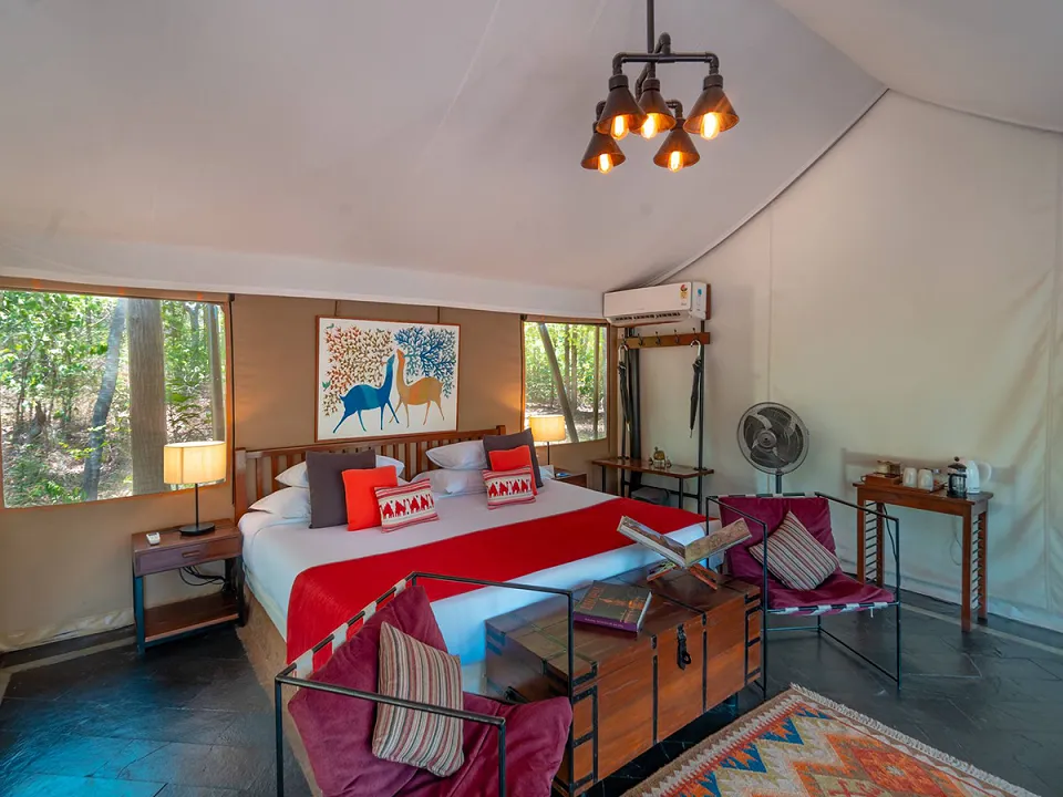 Reni Pani Jungle Lodge in Central India & Tigers