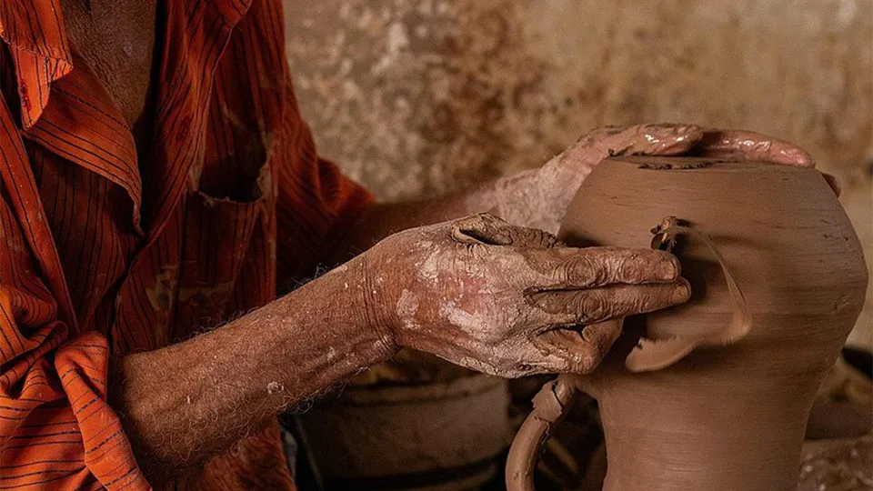Visit a tribal settlement in remote India — experience photograph