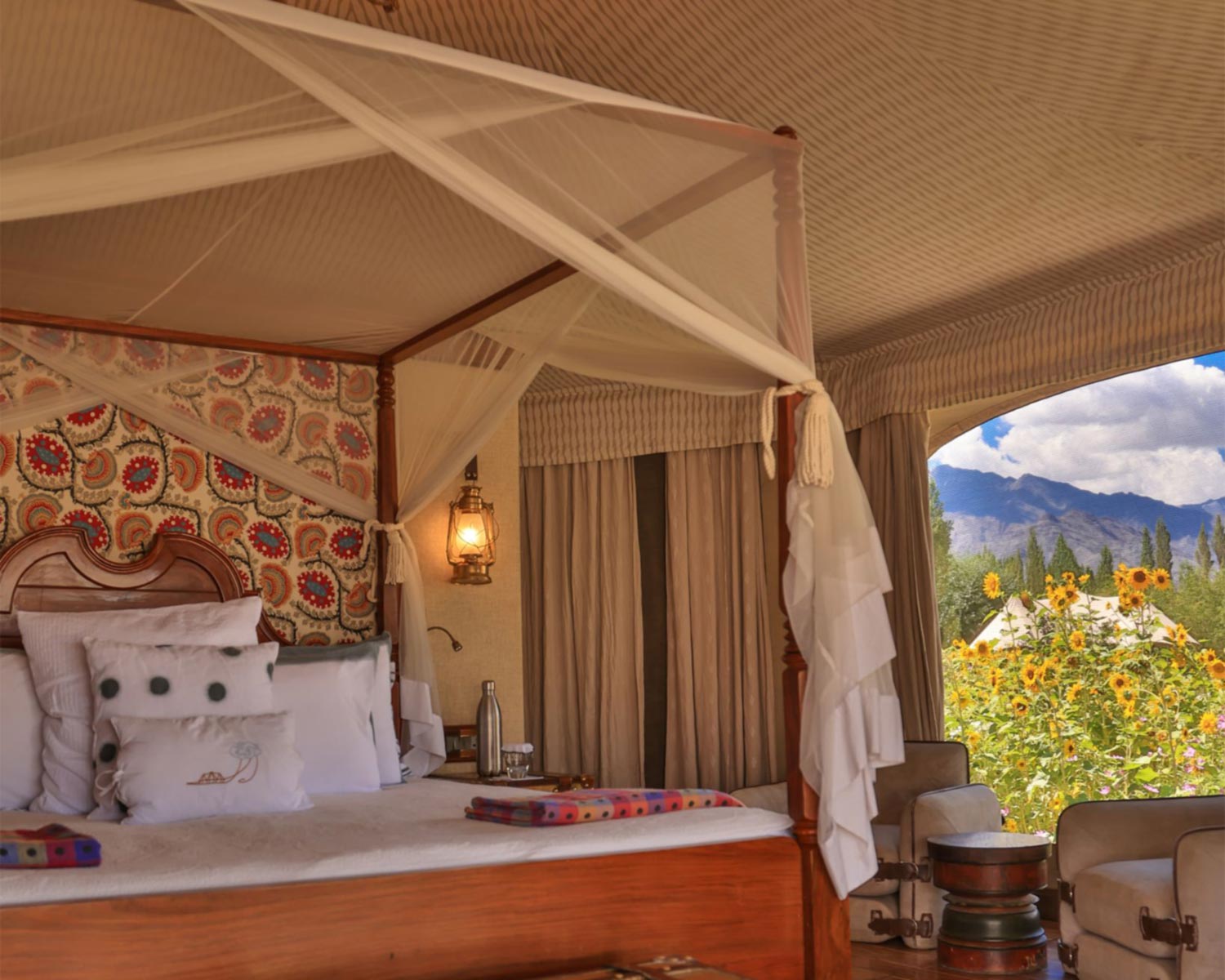 Luxury hotel gallery image