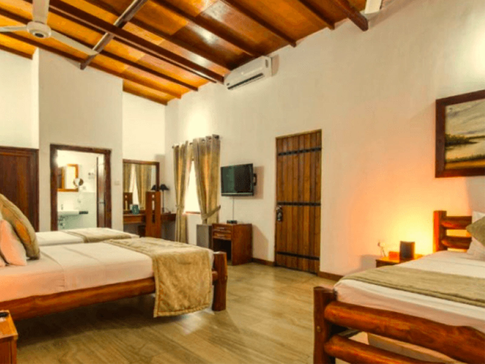 Luxury hotel gallery image