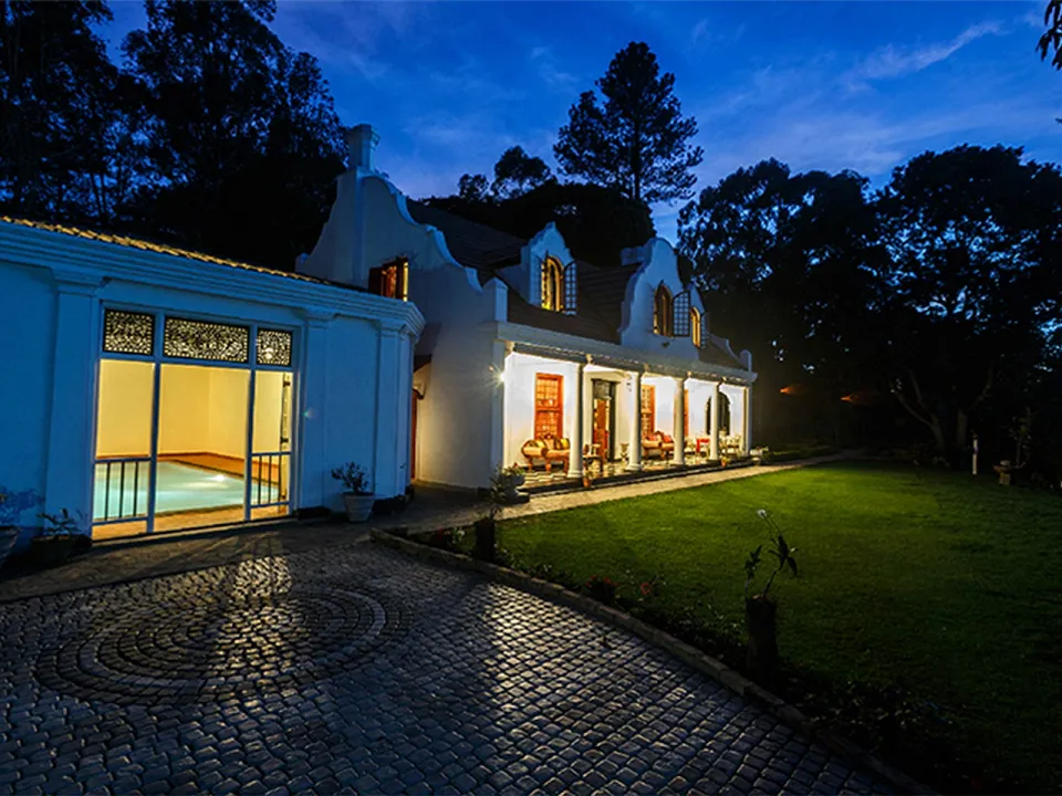 Luxury hotel gallery image — gallery photograph 7