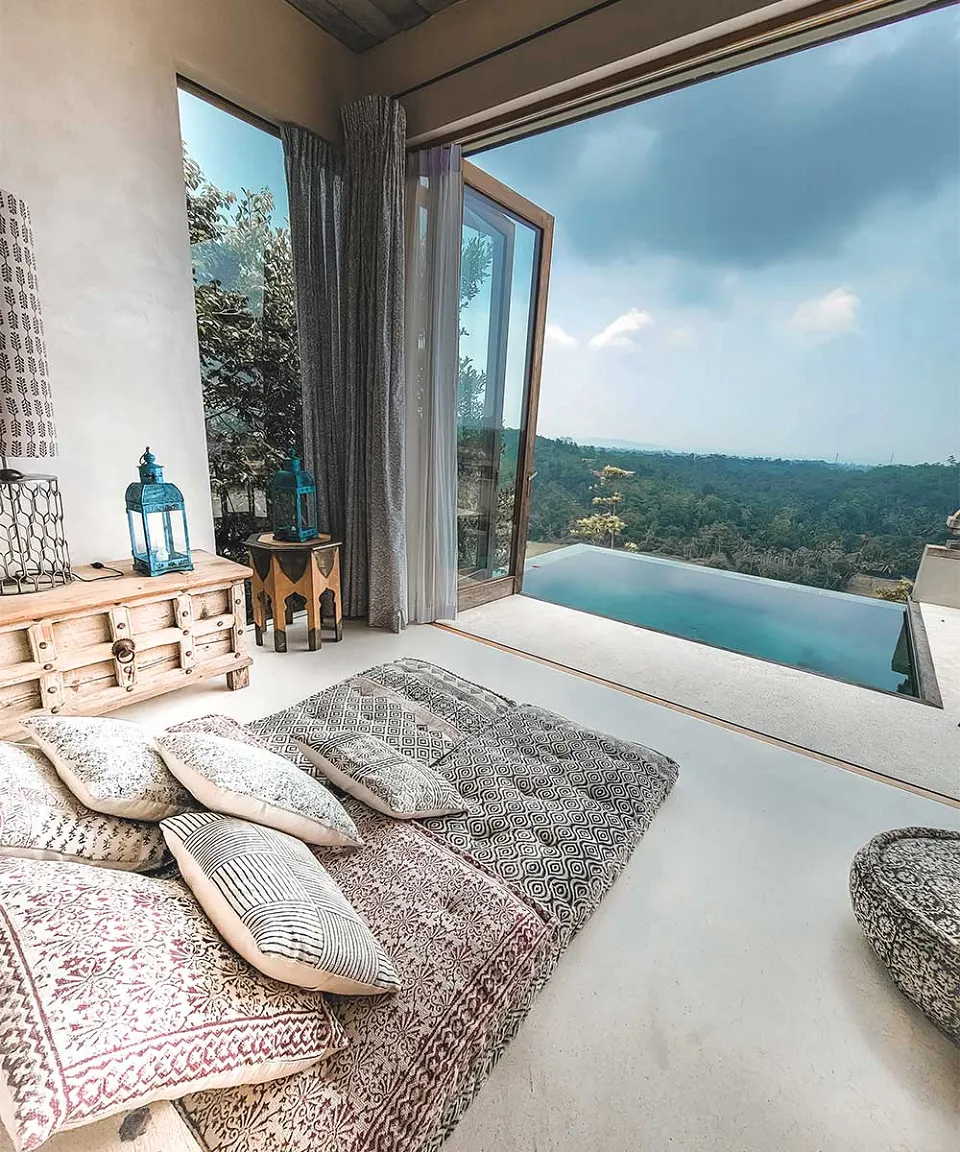 What we love — gallery photograph