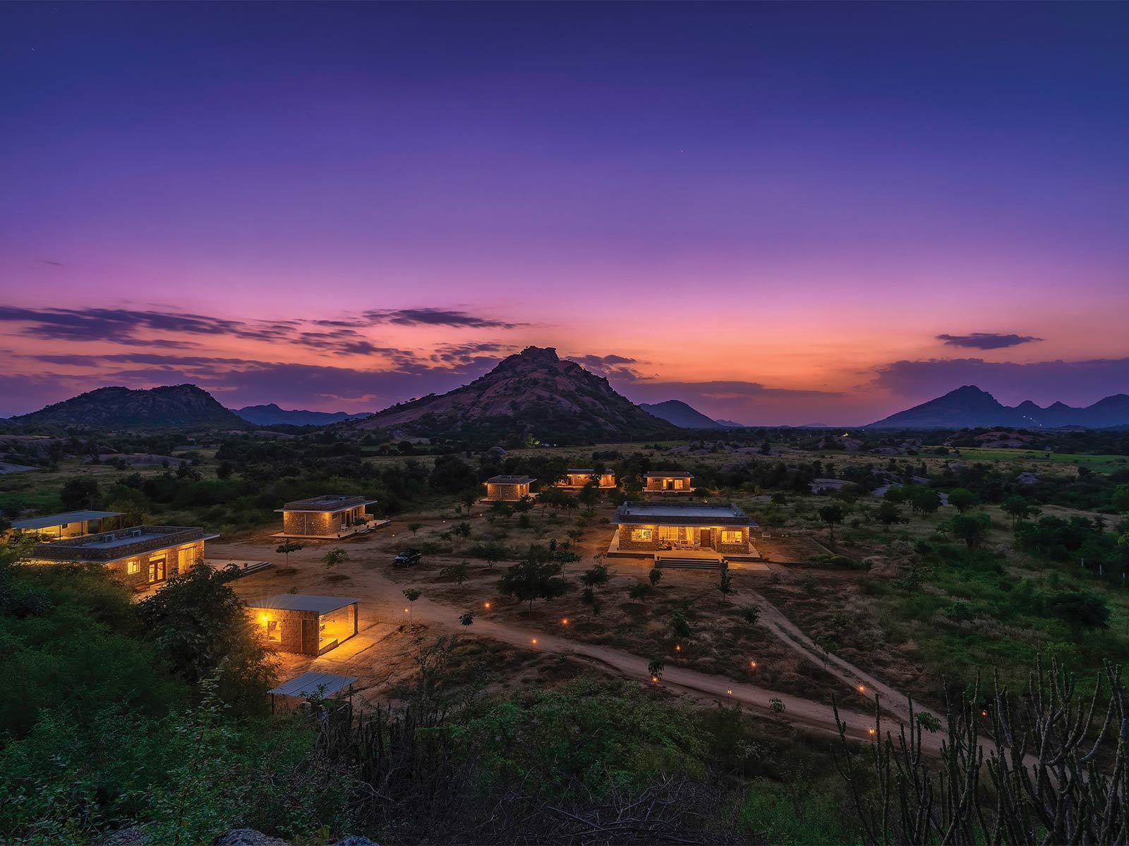 Bera Safari Lodge - Luxury hotel