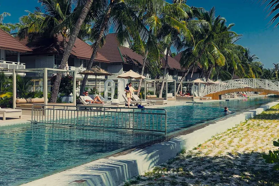 Lagoon fun on Simply Sri Lanka & The Maldives