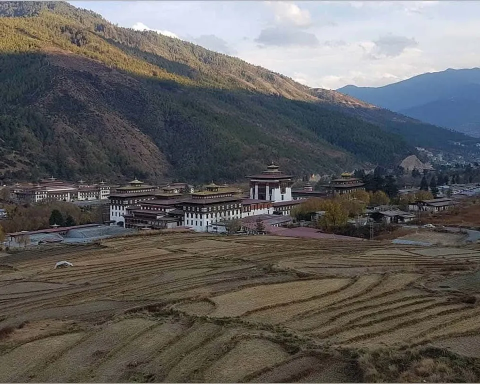 Exploring the Gangtey Valley in Bhutan — Punakha Dzong