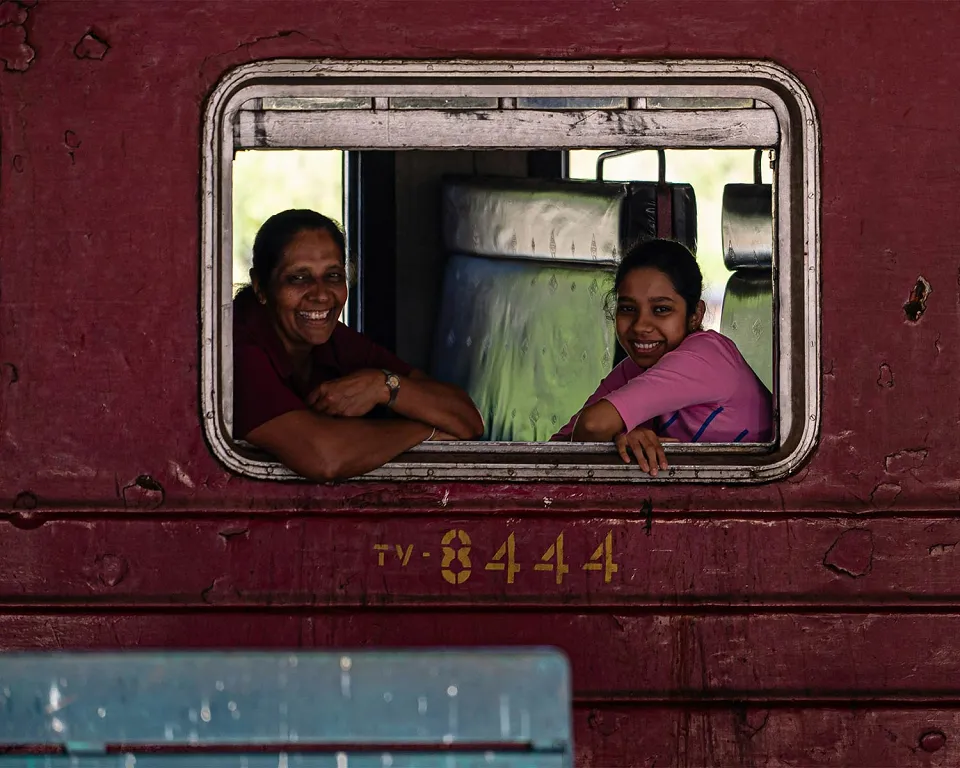 Sri Lankan Train Travel — Train View 3