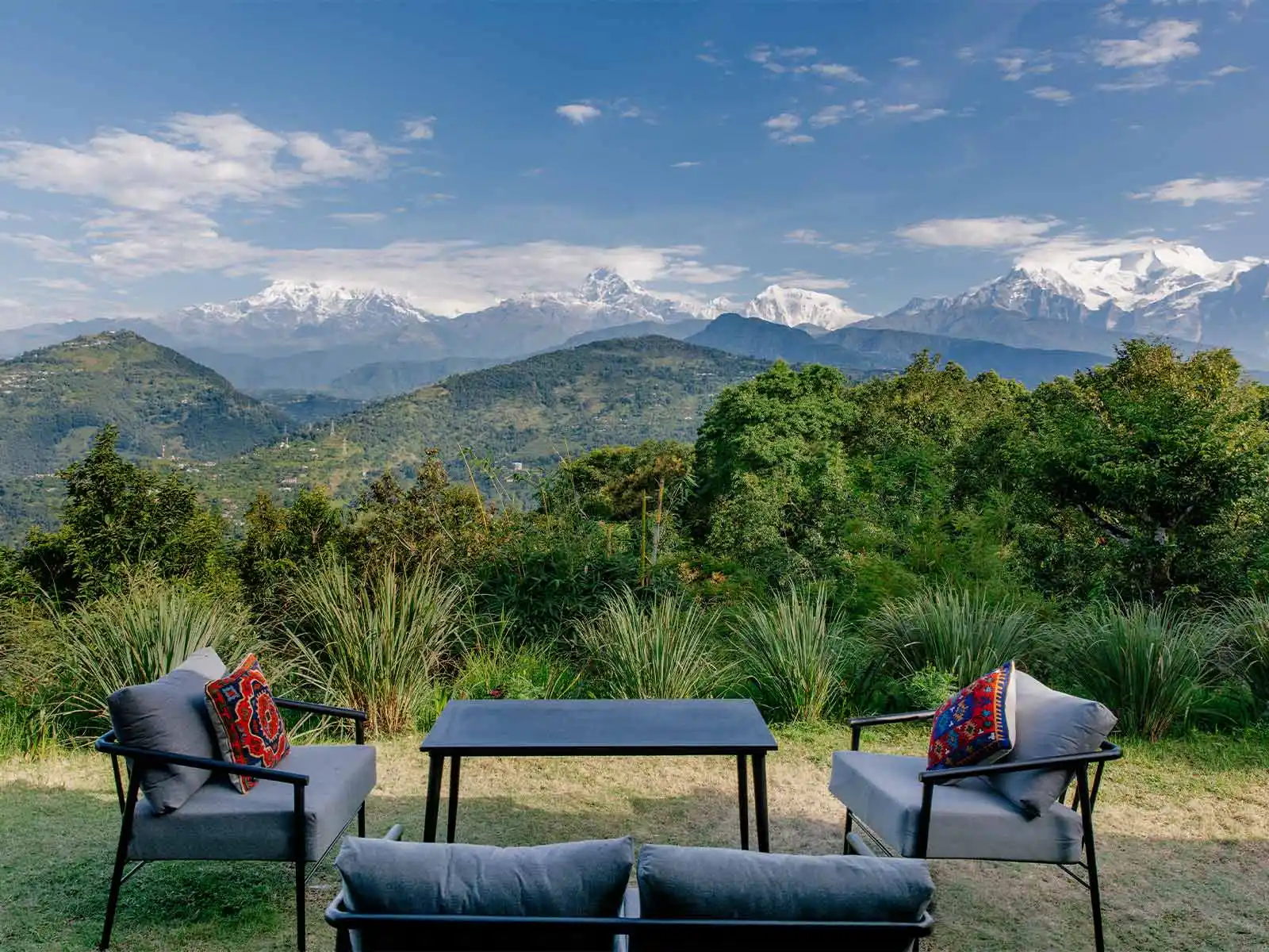 Tiger Mountain Pokhara Lodge - Luxury hotel