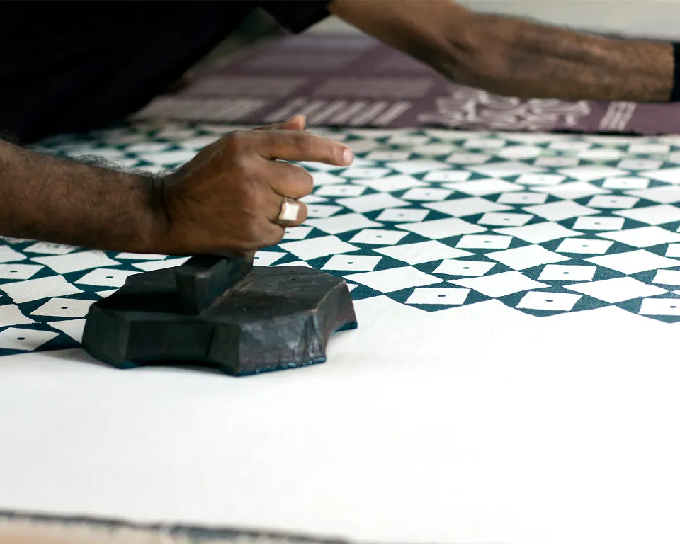 A Little Pause — Crafts View 4