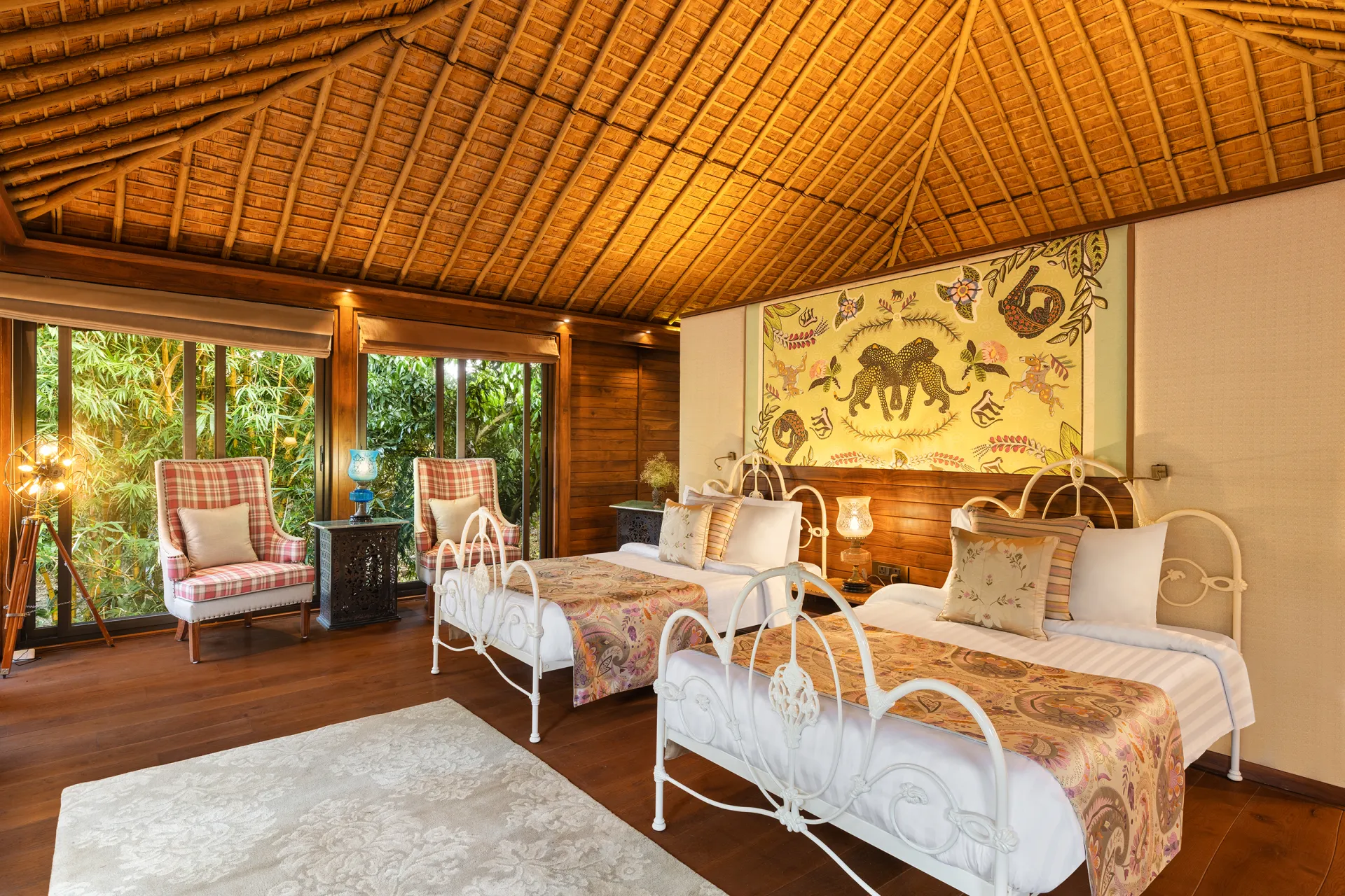King-bed forest villa at Jaagir Manor
