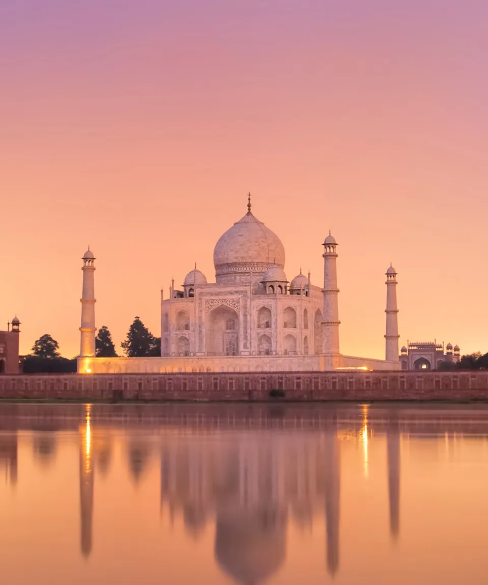 The Taj Mahal — Culture And History India Feature View 2