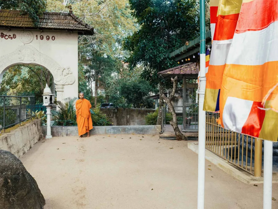 Buddhism in Sri Lanka — Culture And History Sri Lanka Gallery View 6
