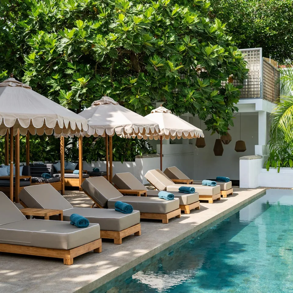 Properties with soul — Honeymoons Feature View 3