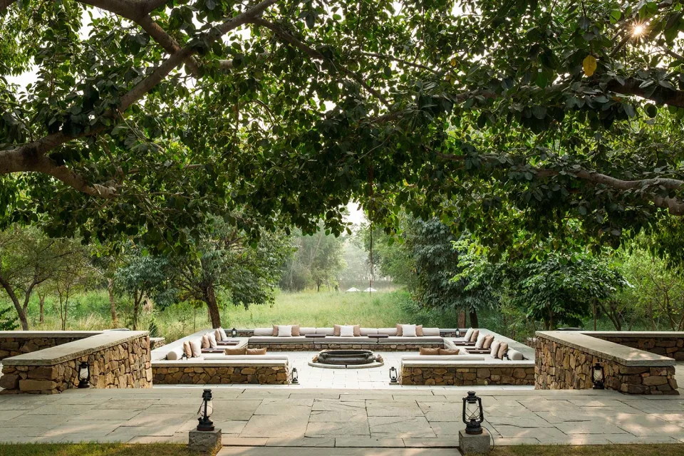 Honeymoons Gallery View 5 — Honeymoons