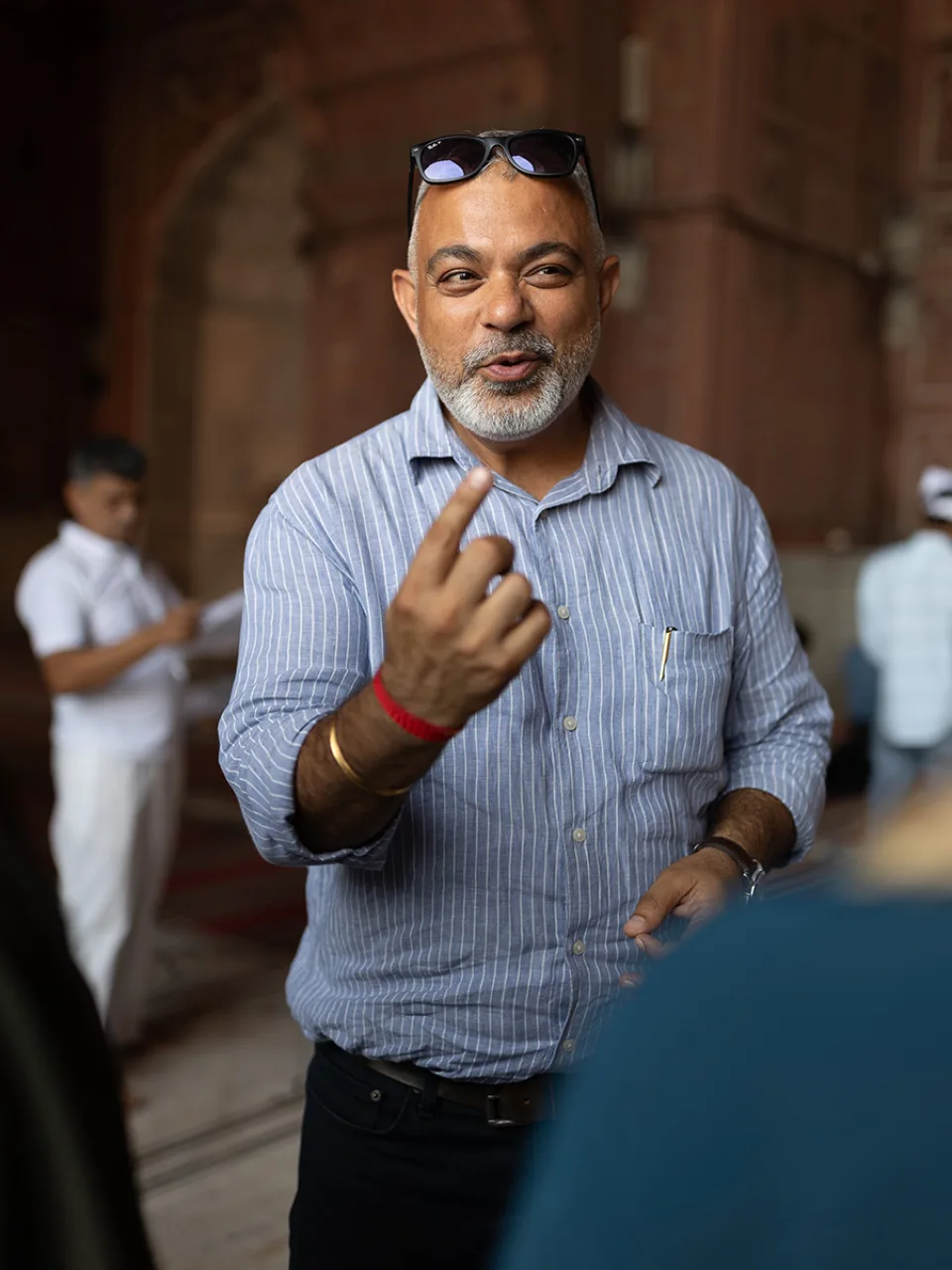 India Guides View 4 — Meet your experts