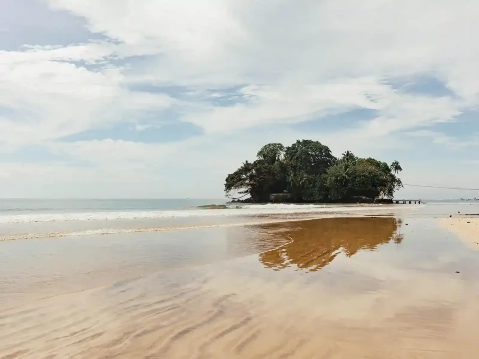 Which beaches are best in Sri Lanka in October? — Whats The Weather Like In Sri Lanka In October Gallery View 7